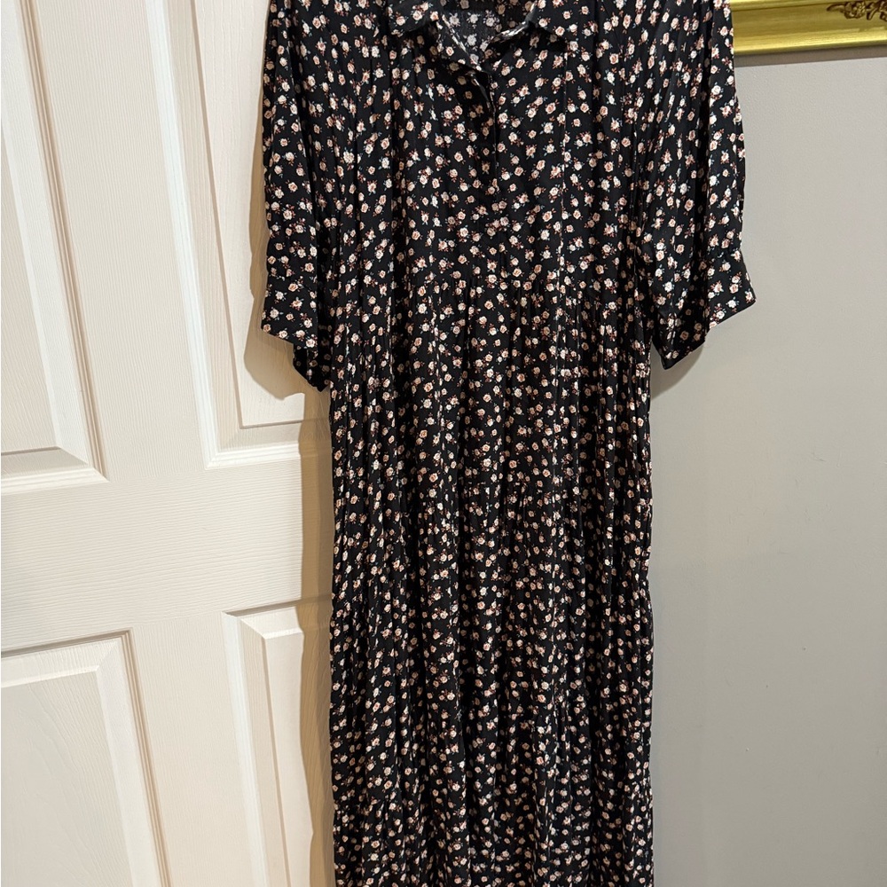 NATURAL LIFE Black Dress with Pink Floral Pattern